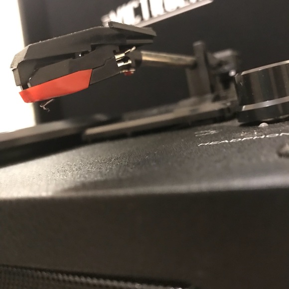 Brand new Victrola record player - Picture 2 of 5